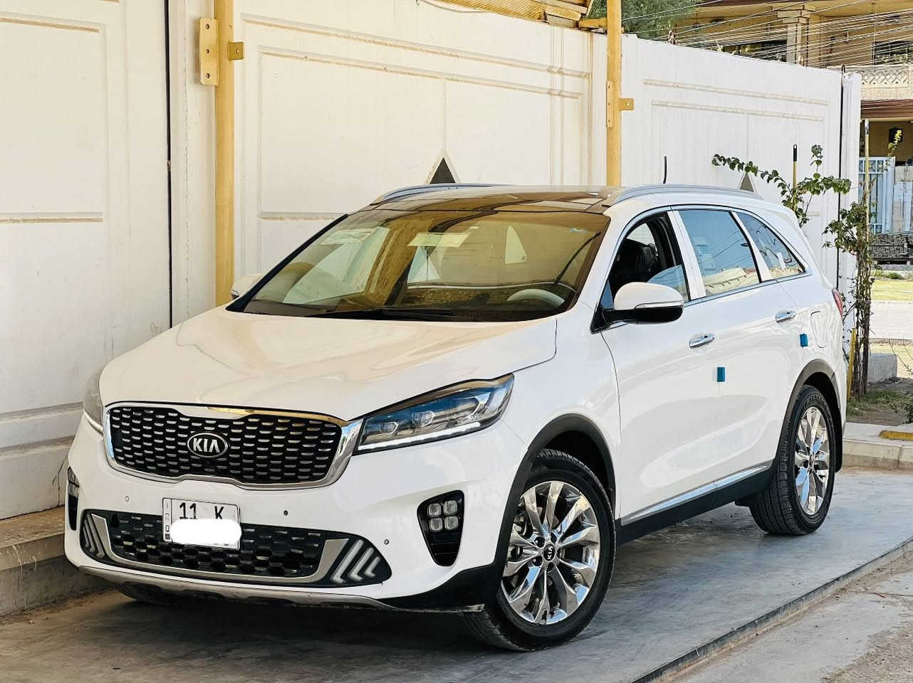 سورنتو 2020 VIP خليجية فول مواصفات 6 سلندر رقم بغداد سعرها 222 وبيه مجال ماشية 77 سيارة فول مواصفات بصمة تشغيل + بصمة ابواب + بانوراما + شاشة لمس نظام ترحيب عند الدخول والخروج مري شفط امامية خلفية كشنات كهرباء كشنات جلد تدفئة تبريد 3 قطع تحكمات استيرن جهتين بردات جانبية حساسات امامي خلفي صندوق كهرباء 7 راكب سيارة بيه هواي مواصفات سيارة بيهة صبغ فقط جاملغ وباب مكان السيارة بغداد *********** مكاني بغداد الخاص مغلق شراي اتصل .
