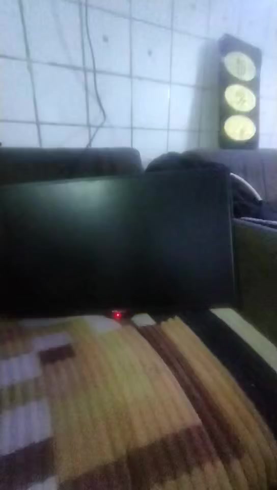 *********** رقمي للتوصيل شاشه للبيع حجم ٢٥ بس بيها خلل با ايجدي وصوته موواضح مكاني بصره للتواصل خاص او واتساب
