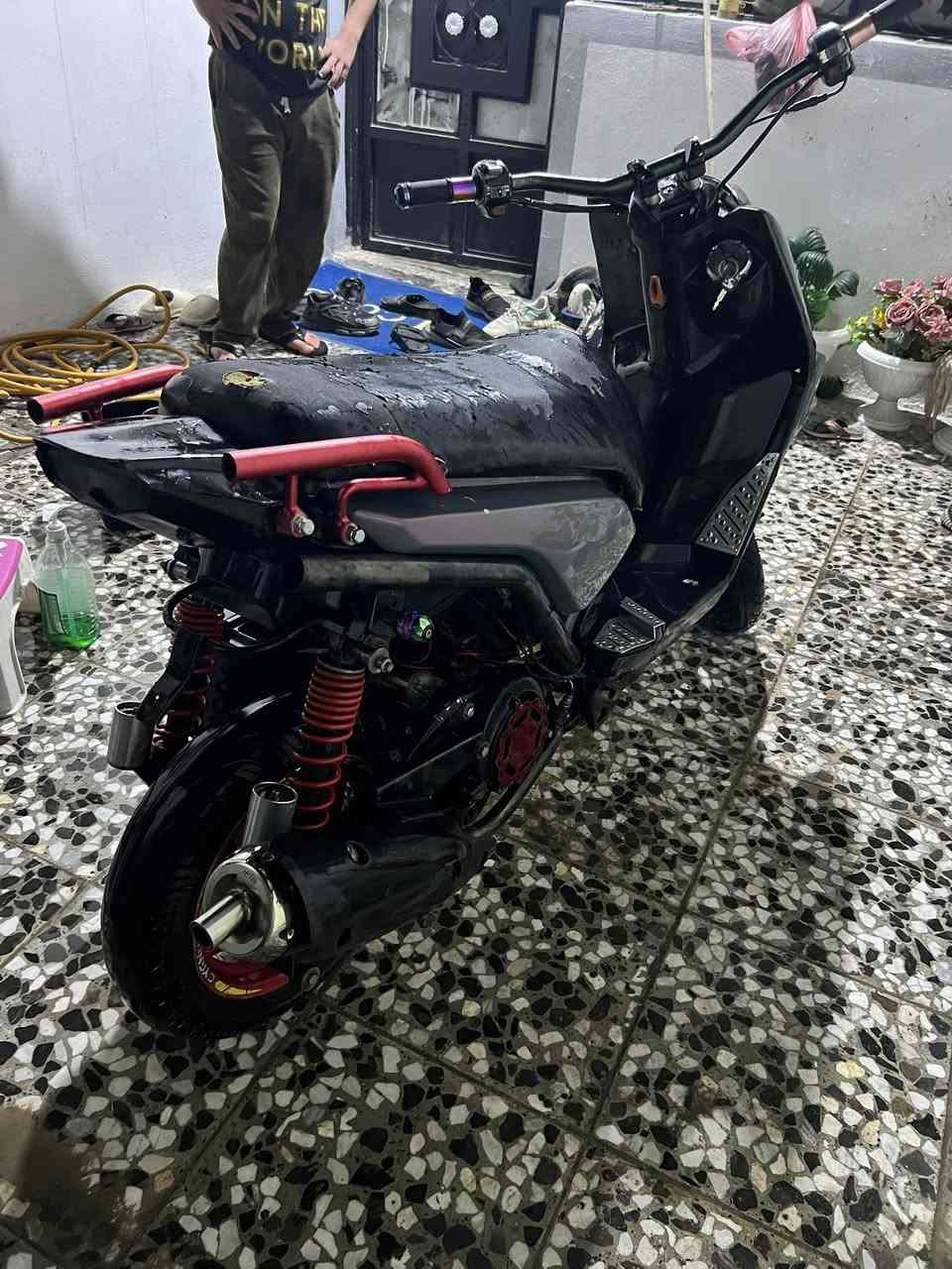 سلام عليكم دراجه للبيع دراجه ماعيزه نكره سلف   للستفسار ***********
