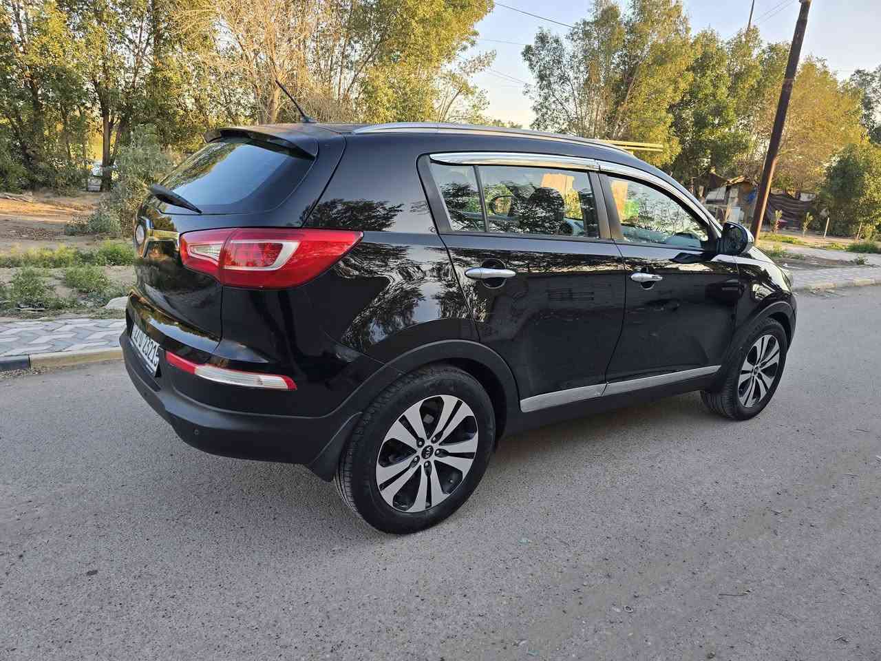 ياالله سلام عليكم سبورتج ٢٠١١ خليجي مكينه ٢٠٠٠ دوش مكفوله من الصبغ والبارد بيهه شويه جراد بلقماره بيهه مكينه مال حاويه سياره خير من الله كير مكينه صدر تخم تاير منضومه تبريد جديده رقم اربيل تريد تحويل تريد وكاله سنويه وهزه جديد السعر ١١٨ مكاني بغداد البياع ر ***********
