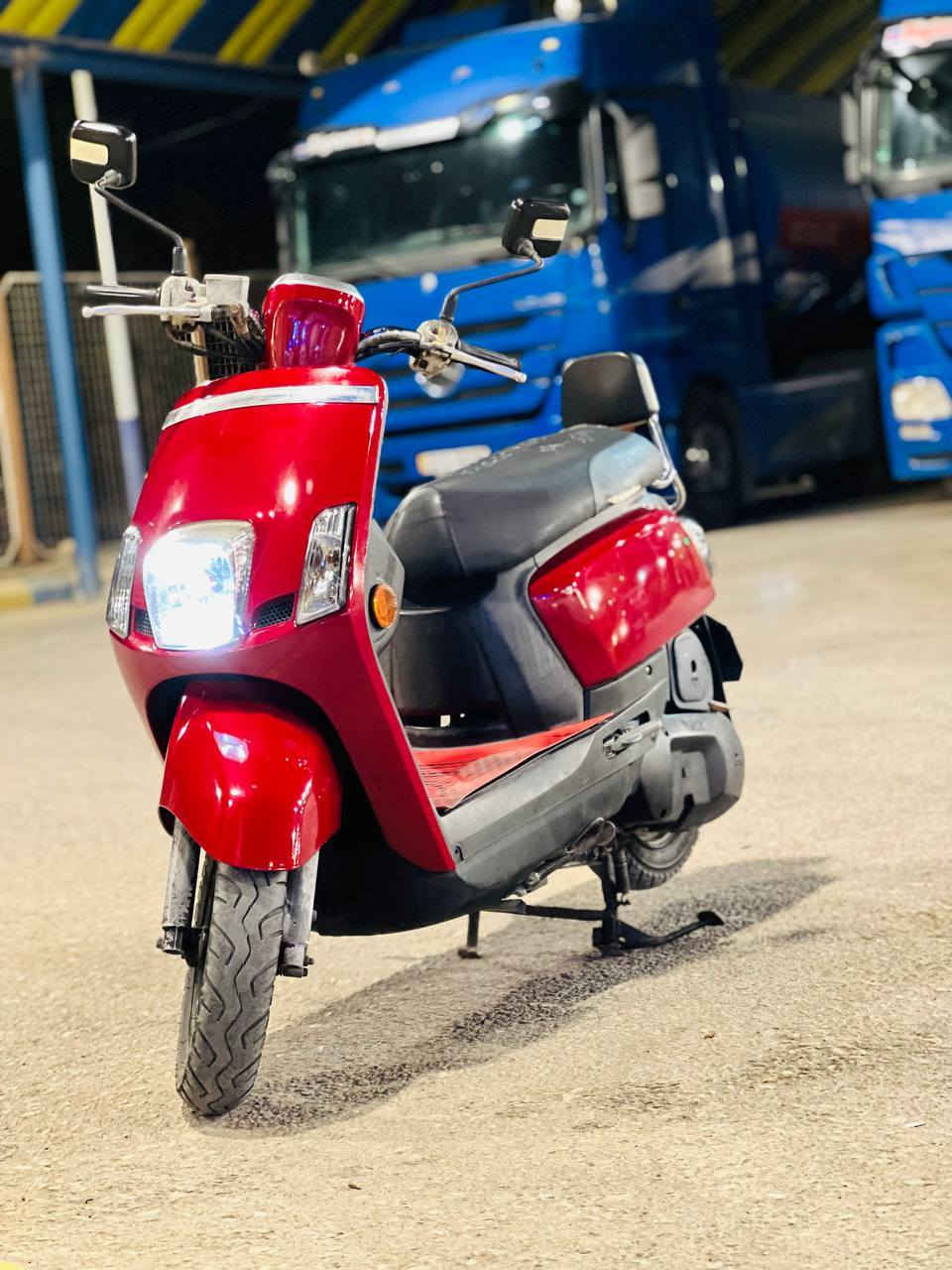 للبيع 🥇
ماكس بوليس مسطره 

"موديل" 2011"

مكفوله كفاله عامه 

دراجه نضيف كلش ما ناقصه كلشي 

جاهزه واحد على واحد تراي وين ميعجبك 

صار شهرين من نازله من الرمبه 

"للاستفسار":☎️"***********"
ما متواجد خاص

المكان: ديوانيه قضاء المهناويه 

""ملاحظه "":ابيع بدون "كماليات
