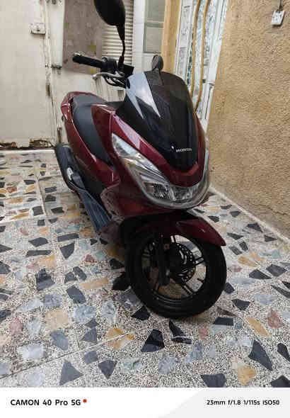 ‏مكينة150لون مميز  ماروني   

‏ماشية  9تالاف و وبل يابان ماشية 4تالاف

‏مواصفات

‏حساس ازدحام ✅

‏حساس استان ✅

‏الدراجة ورقة المزاد مالتهة وصور اليابان وتقريرهة  مالتهة موجود   

‏الدراجة مكفولة  

‏مكاني بغداد مدينة الصدر    ‪ ‪(‪***********‬)
