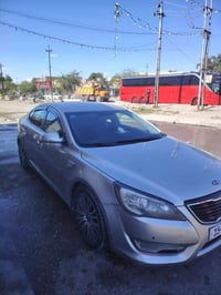 كادنزا • ٢٠١٠ • محرك ٦