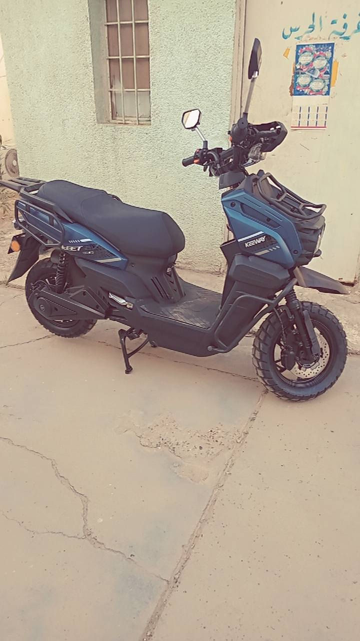 السلام عليكم للبيع دراجه شحن جديده نوع اباجي مصارلهه عشره ايام من ماخذه الشراي يتصل مكاني البياع ***********
