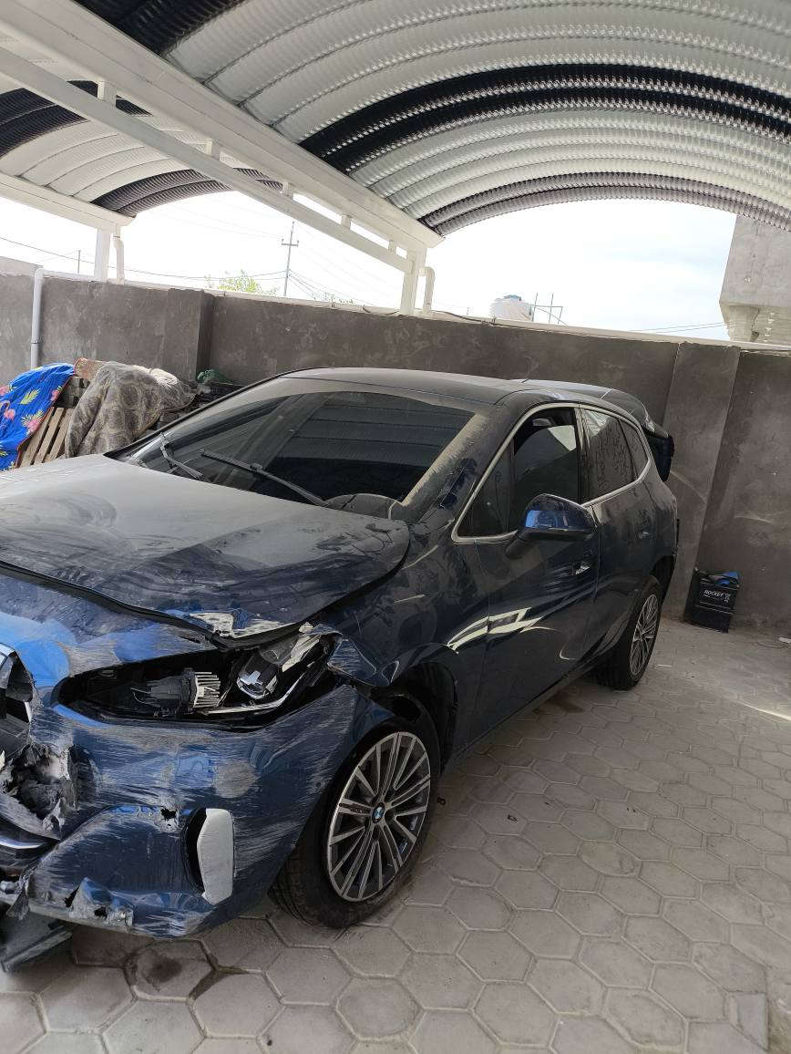 السلام عليكم بي أم دبليو موديل 2025 الفئه 220 فول مواصفات على حادثة رقم بصره شهداء مكان بصره خور الزبير رقم *********** البصرة, العراق
