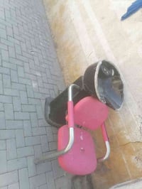 صوبه السعر ٦٠ نظيفه جدا عوزها فتيله فقط، كرسي حلاقه نظيف جدا اي ضرر مب...