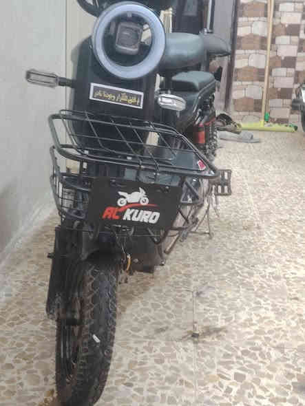 ماطور VIP للبيع السعر 275  بصمتين سويجين كارتين  كلشي بي الماطور نضيف 95٪ 4بطاريات مكاني الموصل للتصال على الرقم *********** استعمال قليل شهر ونصف
