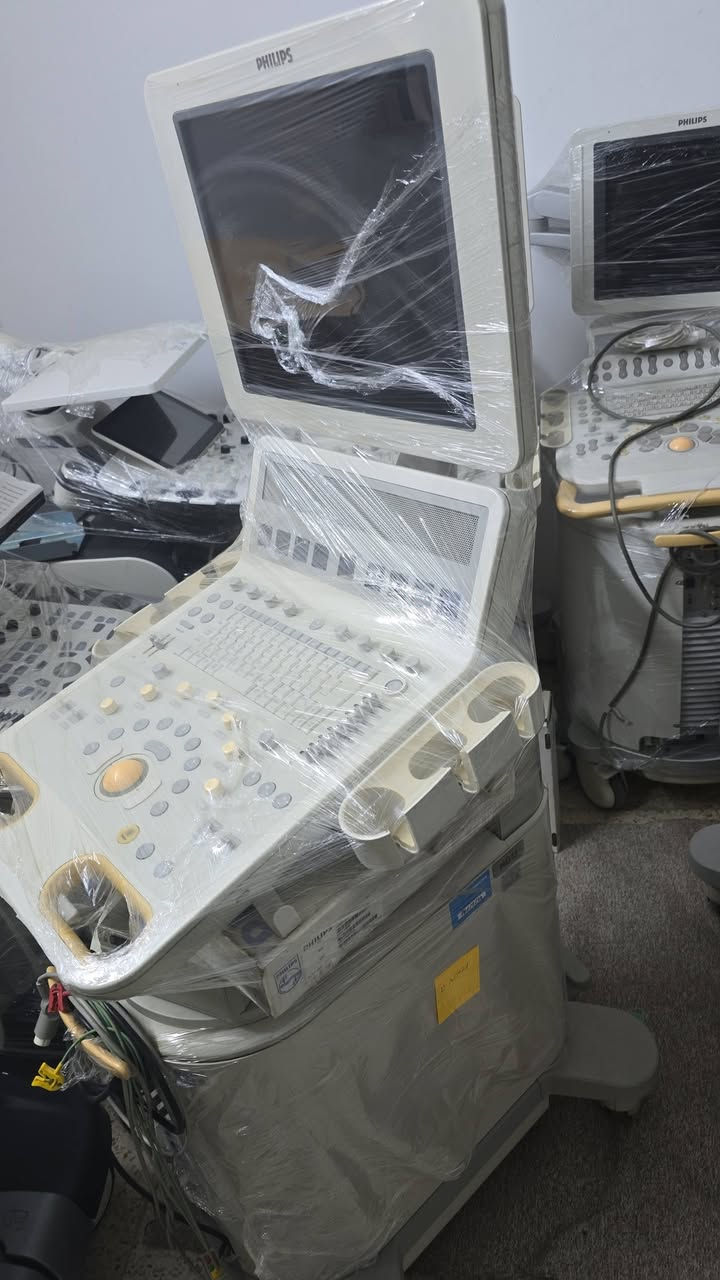 🫀 أطباء القلبية… إذا تريد تشخيص دقيق ونتائج تعتمد عليها 👌
🔴 متوفر الآن | Philips HD15 الأصلي
⚡ جهاز صُمم خصيصًا لفحوصات القلب المتقدمة
الاختيار اللي تعتمد عليه بالعيادة يوم بعد يوم.
✅ ليش تختار Philips HD15؟
🔍 دقة عالية بتصوير القلب 2D
🌈 Color Doppler قوي وواضح
📊 PW / CW Doppler لتقييم التدفق بدقة
🫀 مثالي لتشخيص:
أمراض الصمامات
ضعف العضلة
EF
Wall Motion
🖥️ شاشة كبيرة تعطيك رؤية واضحة حتى بأدق التفاصيل
🛠️ جهاز عملي، ثابت، وما يتعبك بالاستخدام اليومي
🏥 معتمد من كبار أطباء القلبية حول العالم
📈 يرفع مستوى التشخيص ويزيد ثقة المريض بيك
📦 الحالة: ممتازة وجاهز للعمل فورًا
💰 سعر مغري مقارنة بالإمكانيات
🔧 إمكانية الفحص والتجربة قبل الشراء
📞 اتصل الآن ولا تضيع الفرصة
[***********]
