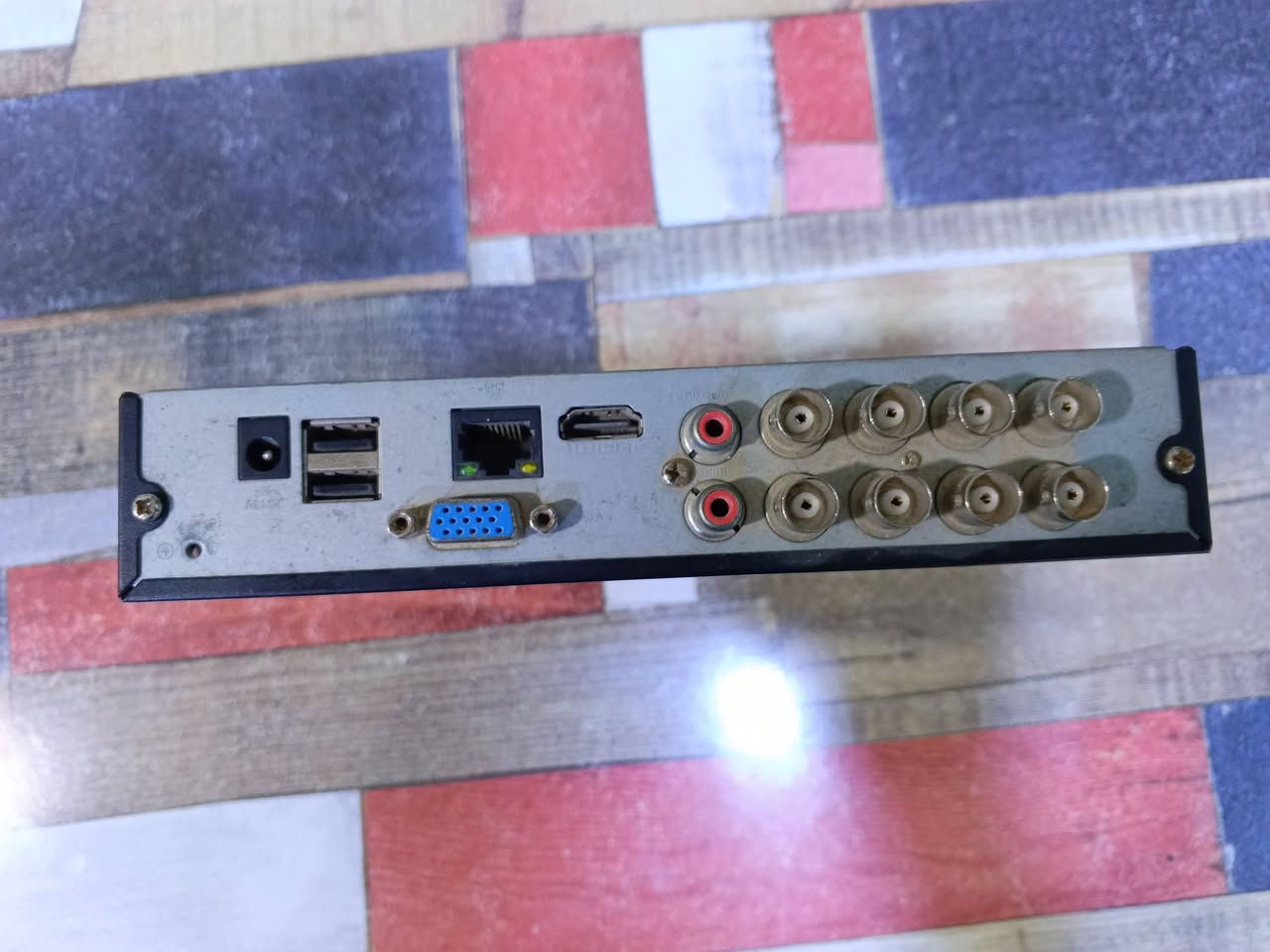 السلام عليكم
DVR للبيع 
يشغل 8 كامرات 
ذاكره  500
سعرة 100 وبي مجال حگ الجيه مكاني نجف ماعندي توصيل


**إذا كنت صاحب هذا الإعلان وتريد حذفه لأي سبب، رجاءا أرسل رسالة إلى الدعم الفني**
