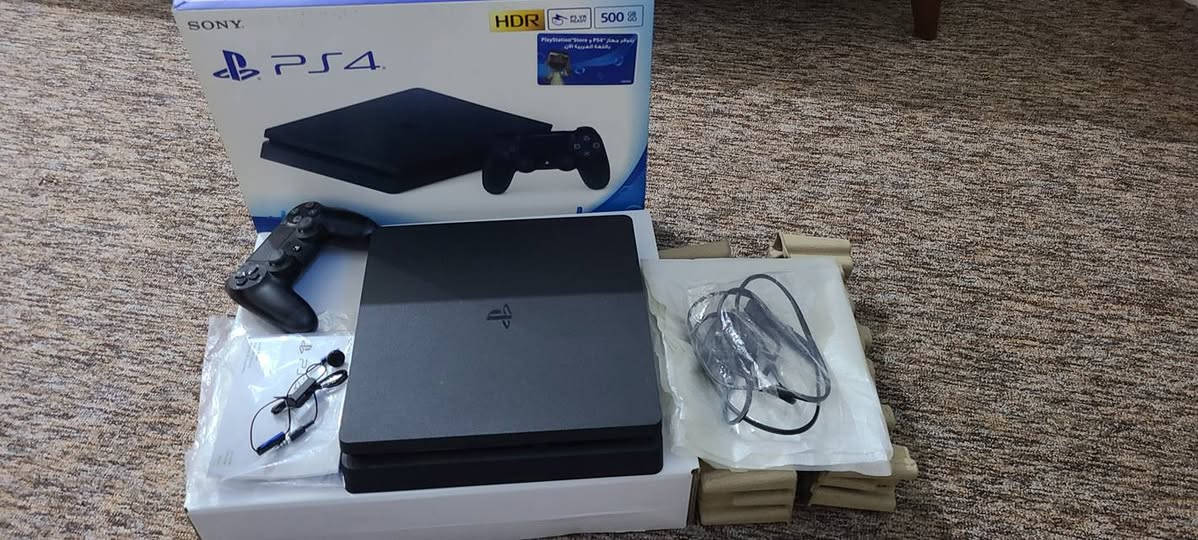 السلام عليكم ورحمة الله وبركاته 
هذا البلي انضف من الفايف هسة ماخذي اول اصدار ولان هو مرتب بقى الجهاز مرتب ونضافة فول بحيث حتى السماعة لسة ما طاكيهة من الجيس للبيع ومهكر اعتقد او قابل للتهكير 
 وجوستك هم اول نسخة ويا حتى الجيس مالتهة موجود 
المكان نجف


**إذا كنت صاحب هذا الإعلان وتريد حذفه لأي سبب، رجاءا أرسل رسالة إلى الدعم الفني**