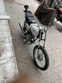 كلك لبيع ب نضيفه مكفوله محرك شلعه فول ب300 ‭0771 913 8750‬  لخاص مغلق