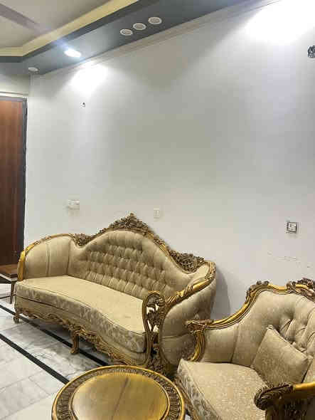 للتواصل. ***********
