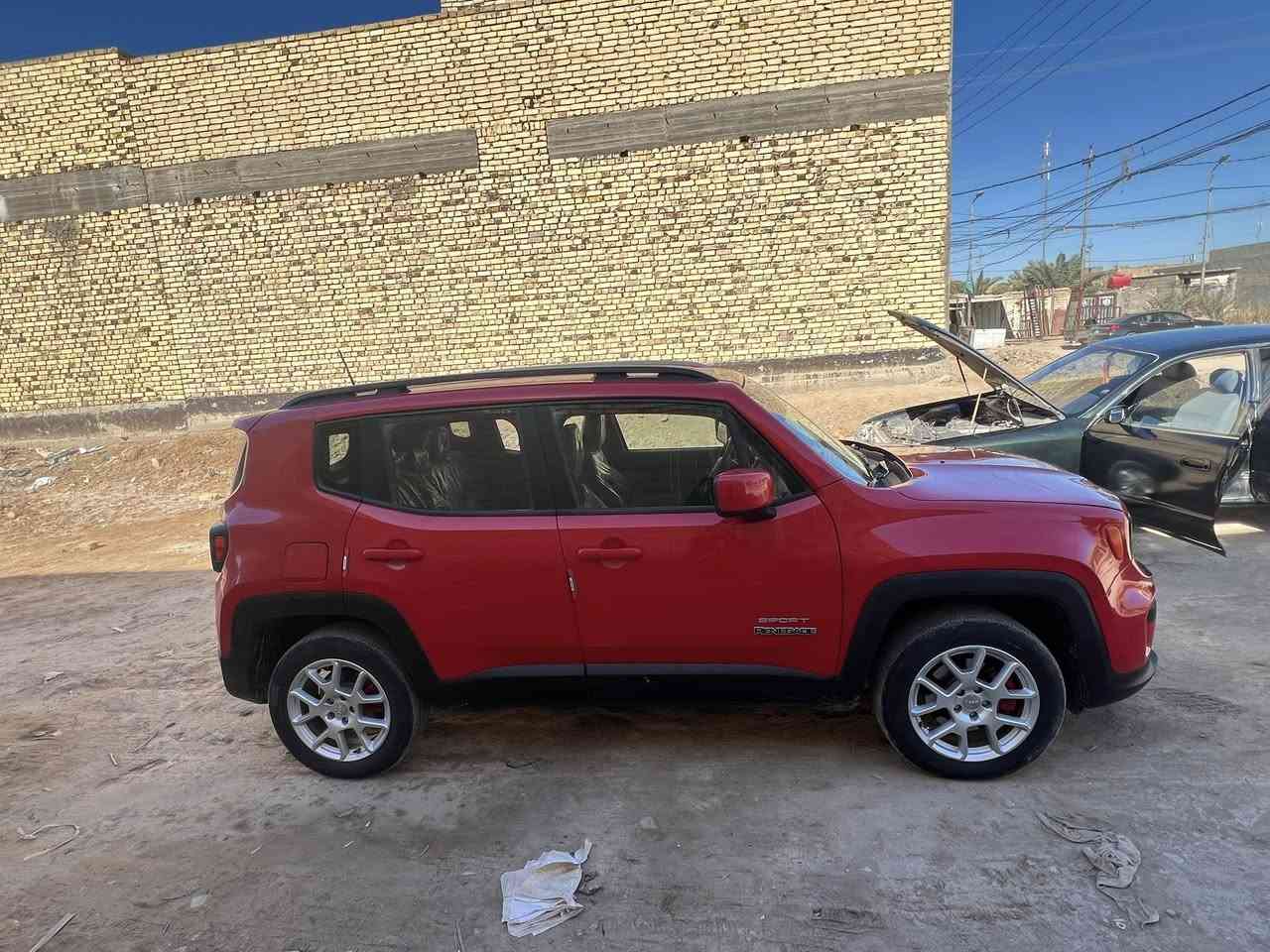 السلام عليكم..
جيب رينيكيد 2019 (4x4) فول مواصفات عدا الفتحة،
حادث بند بدون دواخل، الجامغ الأمامي مصبوغ والجامغ الخلفي يم البلك لايت بي صبغ والباقي كله مكينه كير حداديه تحكم تاير كهربائيات كله شرط.
تبريد ثلج، دقّة.
منظومة زينون أي نقص ماليه.
وضع الشركة ماشية 82 ألف سنوية مجددة 2028.
السعر (120$).وبيه مجال 
للاستفسار أكثر اتصل على الرقم ‭٠٧٨٣ ٣٢١ ٩٢٧٠‬
مكان السيارة: ديوانية غماس
