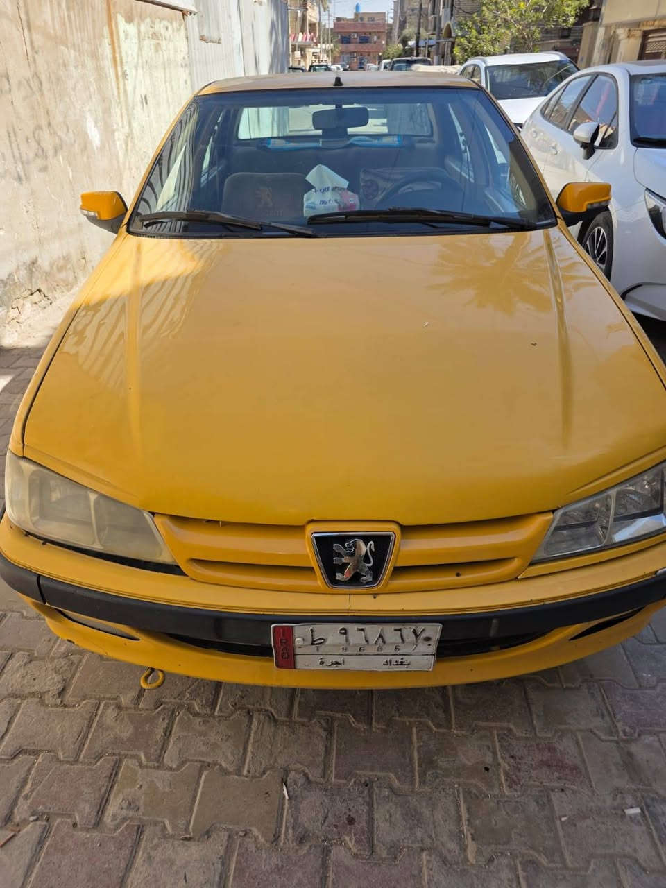 سلام عليكم بيجو البيع الموديل 2071 كير محرك مكفول وسعر 58 ورقه وبيها مجال  شي بصيط والعنوان بغداد الحريه الاول رقم الهاتف***********
