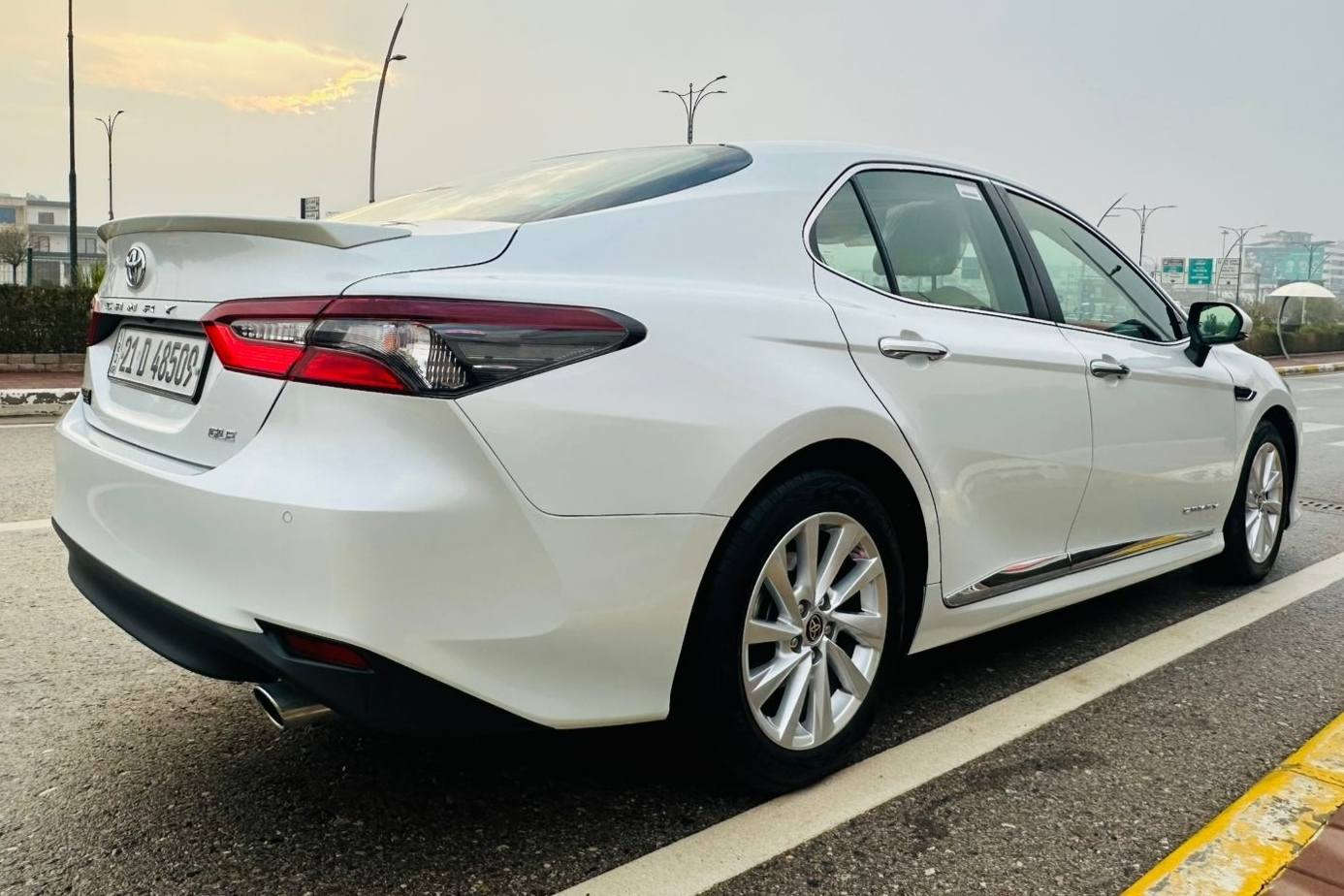 تۆیۆتا کامیری 2024 GLE خلیجی بەنزین 
ماوەی ڕۆیشتن :24،٠٠٠ كم
بۆیاغ : دەعامی بۆ دەعامی بەشەرد، بێ سارد 
مەکینە ‎پستۆن : ٤ پستۆن ‎بزوێنەر : ٢.٥
و‎ڕەنگ : سپی سەدەفی
ە‎خەلیجی کۆمپانیای ساس - ڕەقەم سلێمانی 
- ڕەقەم و سەنەوی تازەیە- دەعامی بۆ دەعامی بە شەرت 
فول فول مواسەفات 

سعر: لە کۆمێنت داوای بکە ڕاستەوخۆ بۆت دێت 📥 
 
بەشەرتی گێڕو مەکینەو تەحویل
و‎کوشنو گاعی تێگیراو هەرچوار 
درگاکەو داژبڵەکەی لەزگەکراوە  ‎ماڵی دۆستە

ژمارەی خاوەنەکەی 
***********
وەتسئاپ
