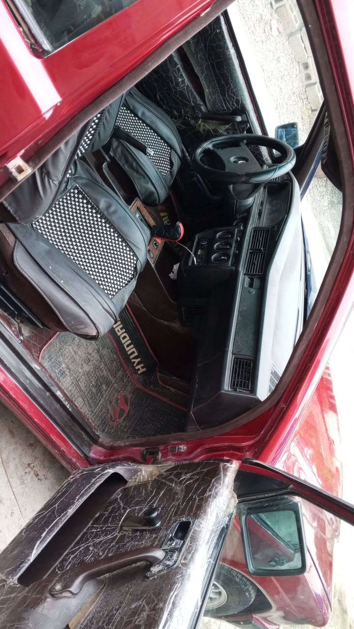 سلام و عليكم مرخصت مدير الكروب مارسدس 190 للبيع
السياره كامله تخم تاير جديد مكينه و كير خير من الله 
صدر امامي و خلفي مصبوغه جماليه رقم نكليزي بسمي شرط التحويل مكاني ديالى 
السعر 48و بي مجال ***********
