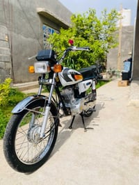 دراجه نامه امتياز النضافه كدامك للبيع السعر 600وبيه مجال موديل 2024 أو...