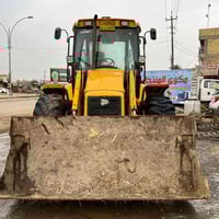 للبيع حفاره JCBموديل 2003 فول موصفات 07713385067 07822201686