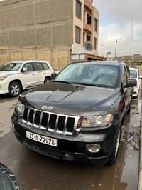 جيب شيروكي 2011 أمريكي، لون رصاصي، فول مواصفات ما عدا البانوراما، داخل...