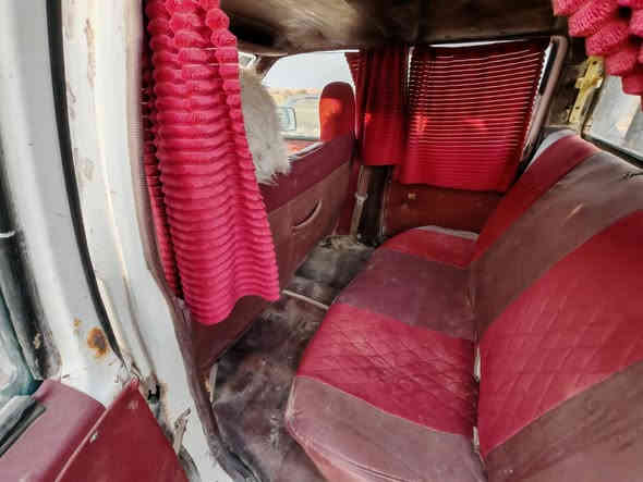 سلام عليكم للبيع بيكم نيسان موديل 91 محرك مكفول رقم 17 اكليزي سياره حلوه و جاهزه مكان سياره البصره الدير سعر سياره38 و بيه مجال رقم ***********
