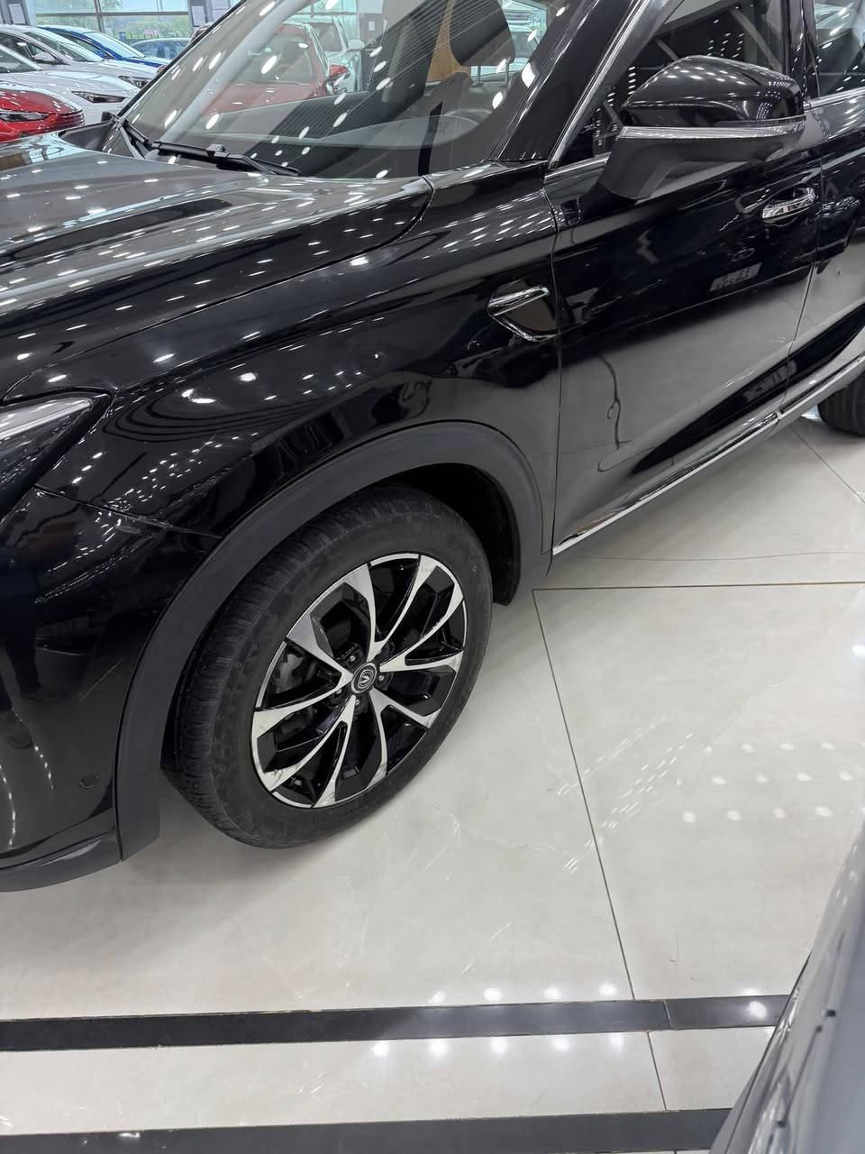 شانجان cs85 موديل ٢١ جاهزه ضمان سنه ماشيه ٨٧ الف فووول مواصفات مكانه الدوره *********** السعر ٢٣ مليون
