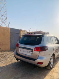 سنتافي ديزل 2009 سعر 40 وبيها مجال 07800520662