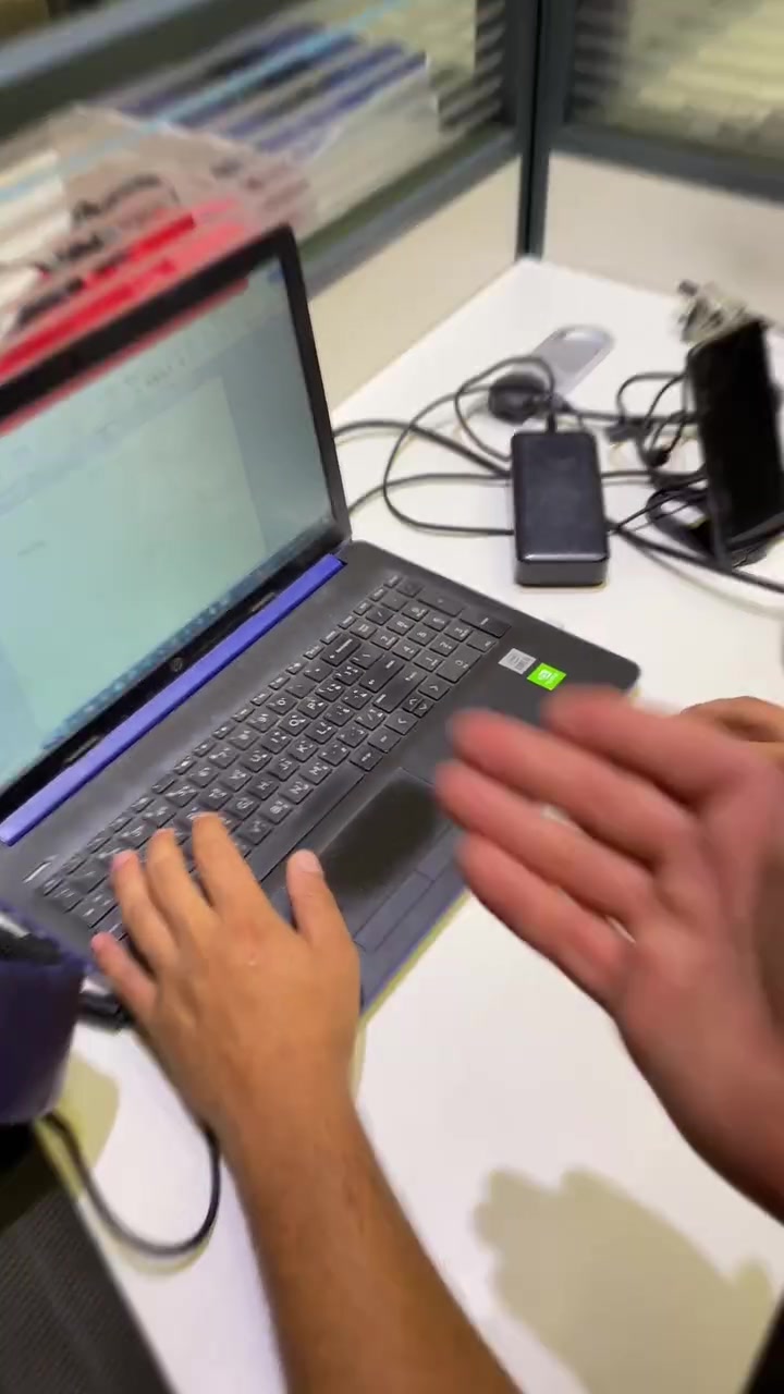 ✨⌨️ خلي شغلك أسهل وأرتب مع كيبورد وماوس أنيقين!
مواصفات وسعر لطيف 👇🏻🌿

يدعمون العربي والإنجليزي ويشتغلون بالبلوتوث على اللابتوب والتابلت والموبايل بكل سهولة 🔗💻

✔️ تصميم نحيف وخفيف للحمل
✔️ تشغيل طويل يوصل لـ 150 ساعة
✔️ كيبورد بالشحن + ماوس ببطارية AA
✔️ أزرار جذابة وملمس ناعم
✔️ متوفر سماوي وأسود

راحة، أناقة، وأداء يعتمد عليه وين ما تروحين! ✨

مواصفات 🔥
يدعم اللغة العربية والإنجليزية 
* متوفر بالون السمائي الأسود   فقط  
- تصميم نحيف للكيبورد سهل الحمل
- يعمل على جميع انواع الحاسوب والايباد والهواتف (لتي تدعم الماوس والكيبورد)
- الازرار مصممة بشكل مميز وجذاب 
- يعمل على الشحن
- طريقة الاتصال : البلوتوث 
 - وقت التشغيل: 150 ساعة بدون إضاءة خلفية
- حجم الكيبورد 25 * 15 سم
- حجم الماوس 5.7 * 11.3 سم 
- كيبل شحن USB
- الماوس يعمل عن طريق البطارية AA
- كيبورد ذات منفذ USB
- ماوس ذات ملمس ناعم

سعر 🌿
15٫000 دينار عراقي بس 🔥
توصيل أمن و سريع لجميع محافظات العراق 🚚🌿

تواصل ويانا أو أطلب المنتج من الرابط أدناه 👇🏻 
https://rolemall.com/?strung=I0aE9tzgootquality4796

#ماوس #كيبورد #بيع #للبيع #متجر #توصيل_مجاني


**إذا كنت صاحب هذا الإعلان وتريد حذفه لأي سبب، رجاءا أرسل رسالة إلى الدعم الفني**
