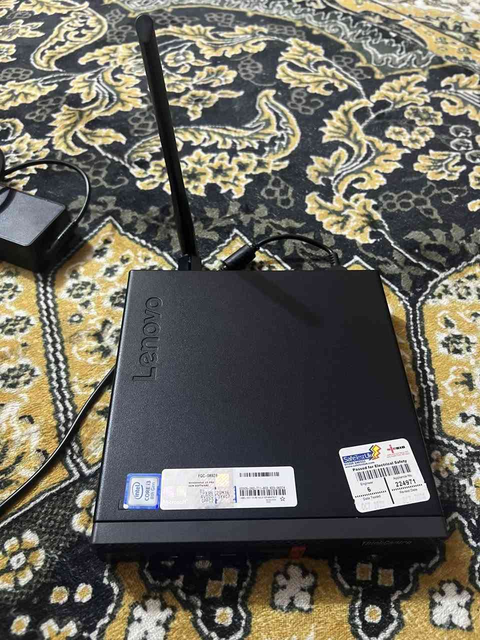 Mine pc
المواصفات 
Ram 8 gb ddr4 
Cpu cori3 8gen 
Ssd nvme.2 128 gb 
مستلم اشارة ال wifi tebilink


**إذا كنت صاحب هذا الإعلان وتريد حذفه لأي سبب، رجاءا أرسل رسالة إلى الدعم الفني**