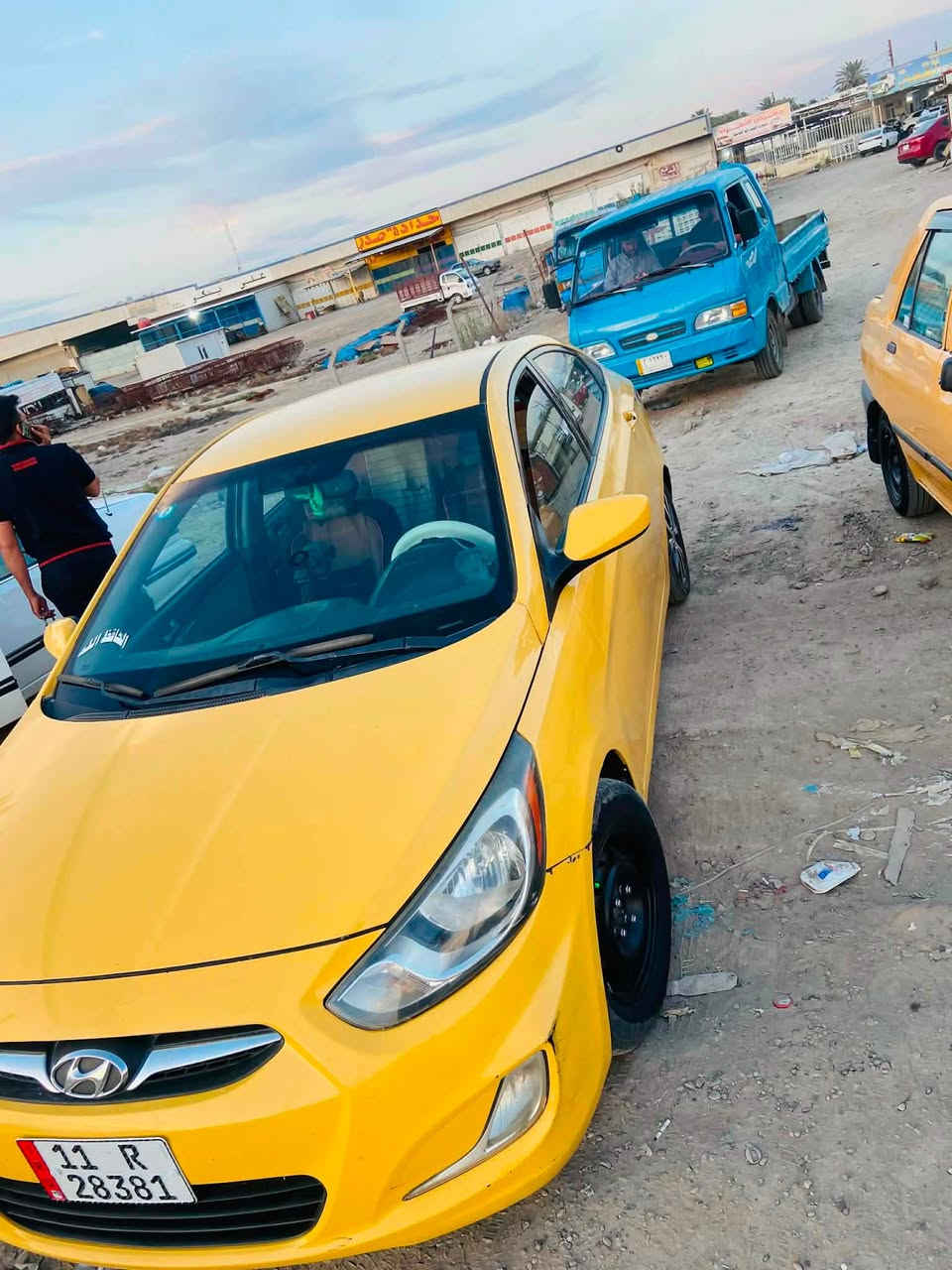 السلام عليكم اكسنت موديل 13 امريكي بيه جاملغ امريكي وبيه ضربه بلبيان الثنين مرجعه عل البارد والباقي خير من الله كير مكينه 1600 صدر خلفي امامي تعبان السعر 67 وبيه مجال 
مصفر هيئه غرامات كامله 
ورقم انكليزي باسمي السياره 
بغداد الدوره 
***********
