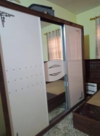 غرفة نوم • ضرر بسيط • يحتاج تصليح