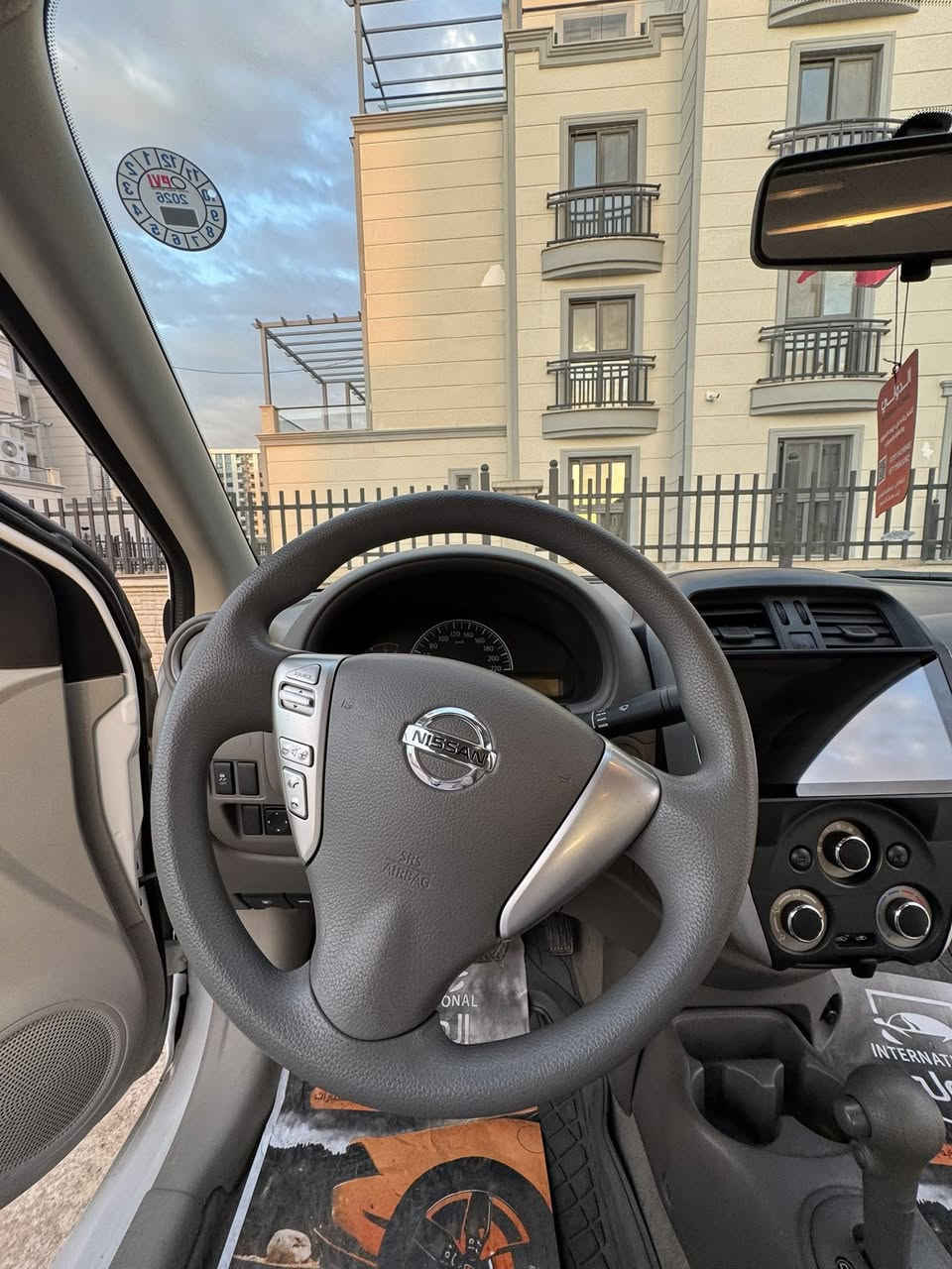 •	نيسان سني موديل 2023 خليجي
• رقم اربيل
 • بيها 7 قطع صبغ بدون حادث
 • جانت مال شركه بيها كتابه و انصبغت
 • سونار مالتها موجود
 • ماشيه 92 الف
 • السعر 102 ورقه بيها مجال للشراي
 • عنواني اربيل


**إذا كنت صاحب هذا الإعلان وتريد حذفه لأي سبب، رجاءا أرسل رسالة إلى الدعم الفني**