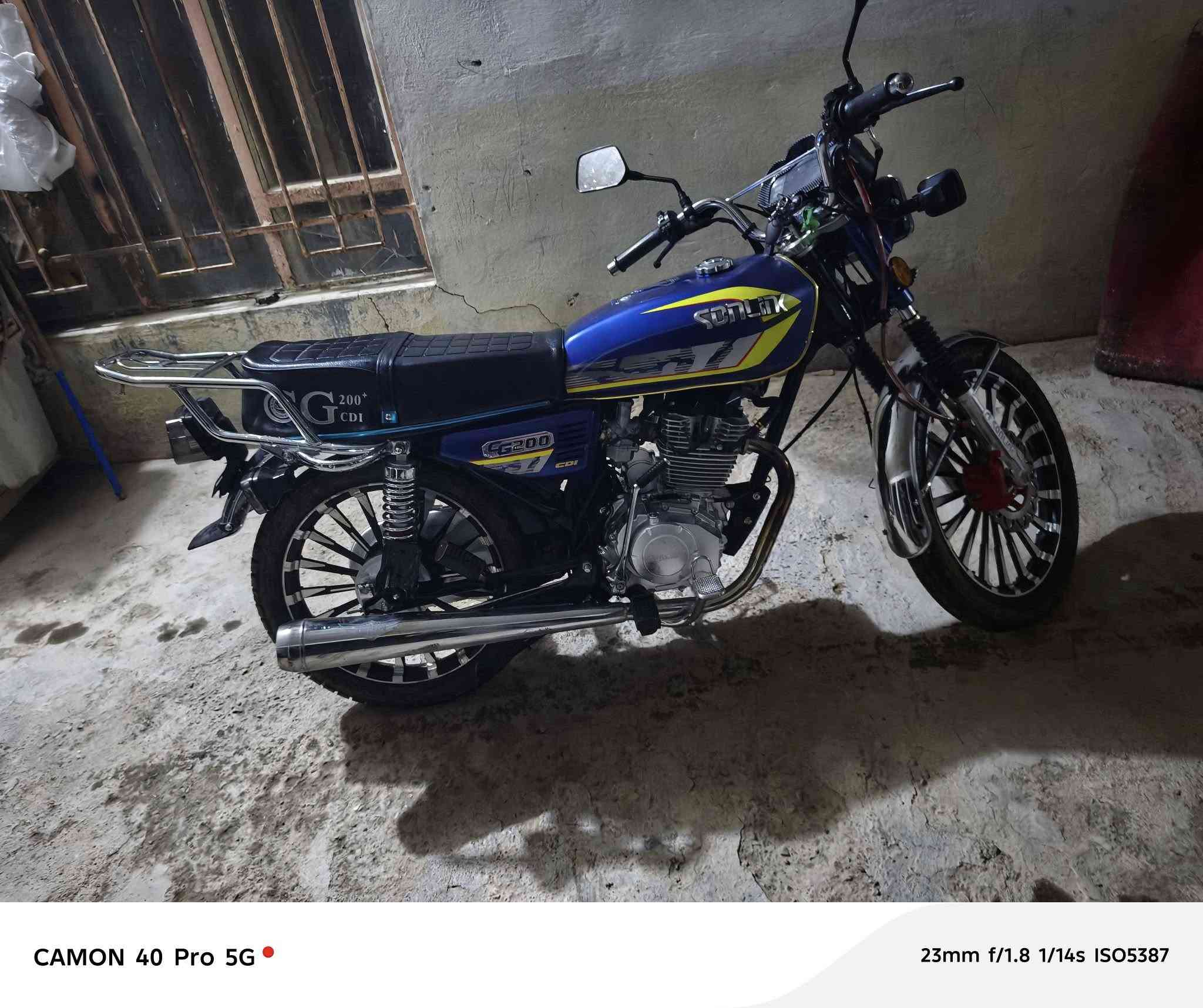 سلام عليكم دراجه 2025ماشيه٣٠٠٠وراغ بسمي تشقيل عن بعد دشبول عرض فيديو دراجه خير من الله سعر ٧٧٥وبيهه مجال مكاني بسمايه ناحيت الوحده***********
