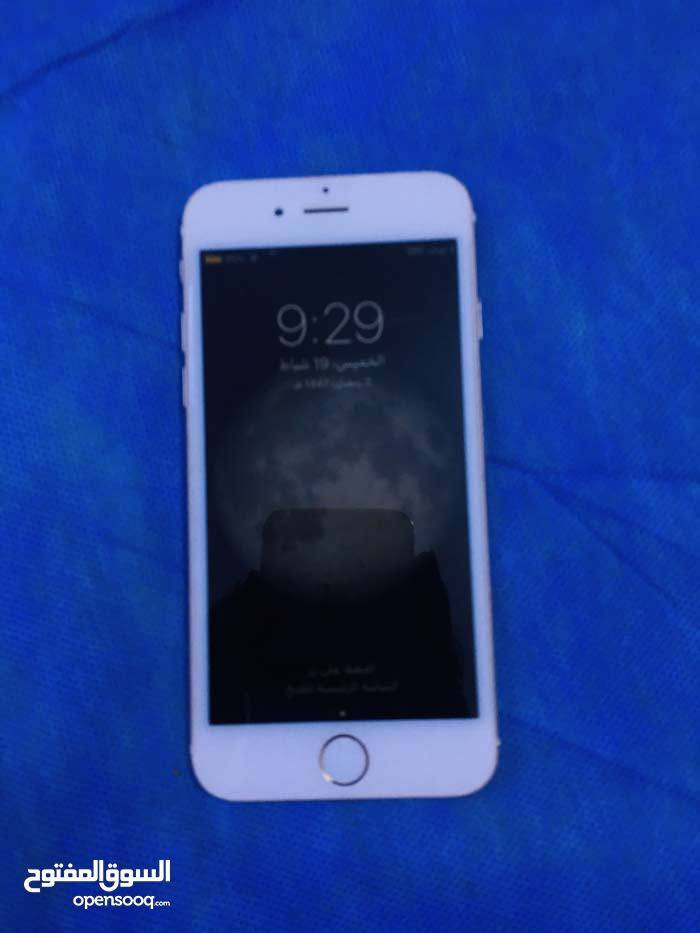 إيفون نضيف مكفول مابي كل عطل شحن تكنيك اتصال كاميرات سيم كارت كله شغال بطاريته اصليه لبلاد 84 ذاكرته 64 العنوان البصرة السعر 45وبي مجال لطيبين الاتصال ع الرقم ***********
