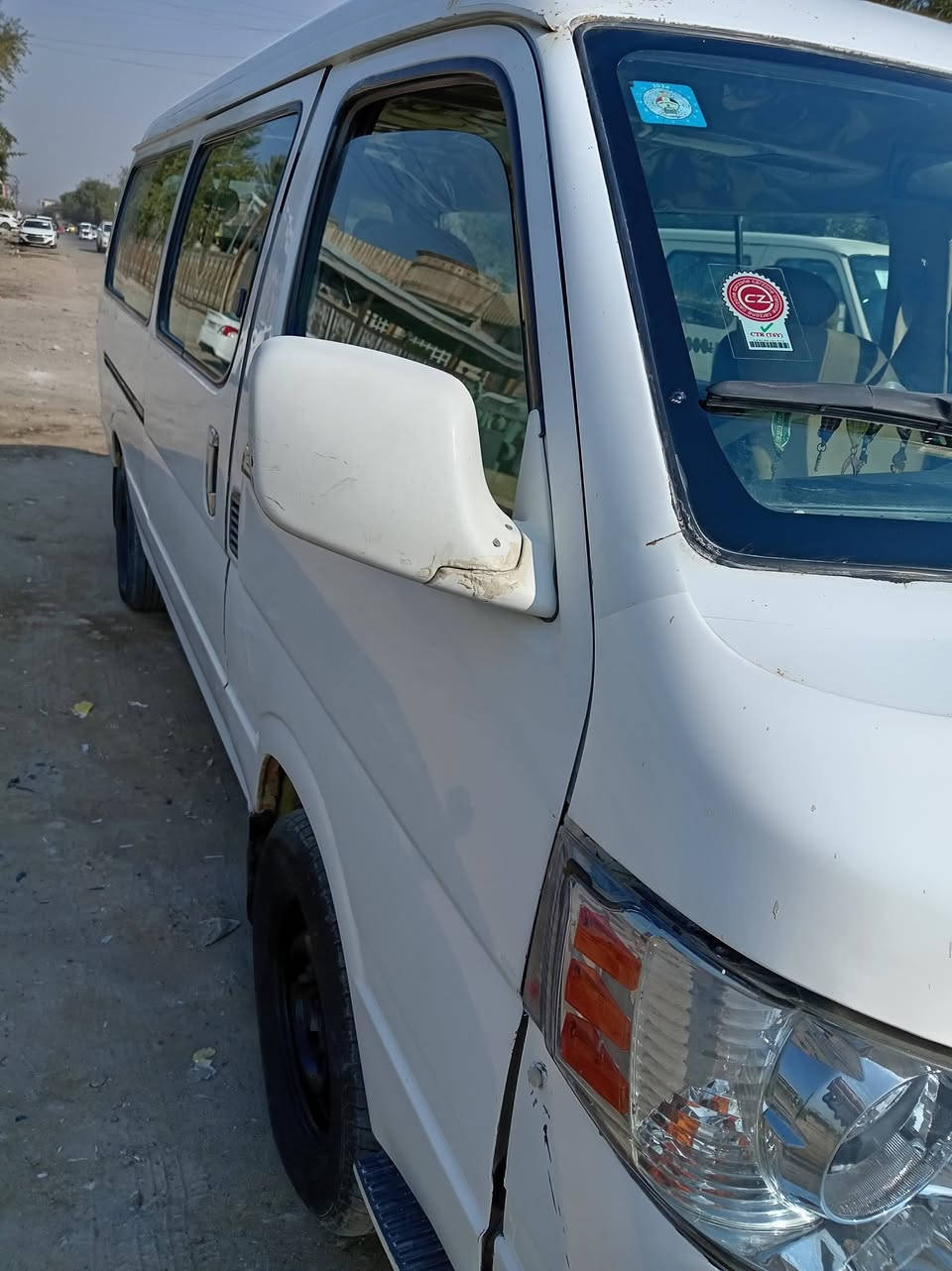 السلام عليكم من رخصت مدير كروب اخوان سياره جنبي اج وان موديل 14رقم بغداد انكليزي باسمي مكينه كير اكسل كفاله السياره بيه صبغه شبر بالجنطه جوه الرقم وبارد وره باب السلايت السياره باسمي مصفره السعر٨٢ وبيه مجال مكان السياره بغداد حي اور هاتف ***********
