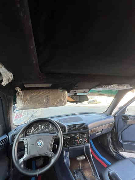 السلام عليكم 
بي ام موديل 1994 
محرك كبس دجيتال
وياله خليه جديد
كشنات جلد 
مصبوغه جماليه فقط 
تحديد سرعه دكمه تراكشون 
كير ومحرك شرط 
السعر 78 وعليها اربع اوراق غرامه تنزل من السعر والتحويل شرط ***********
***********
