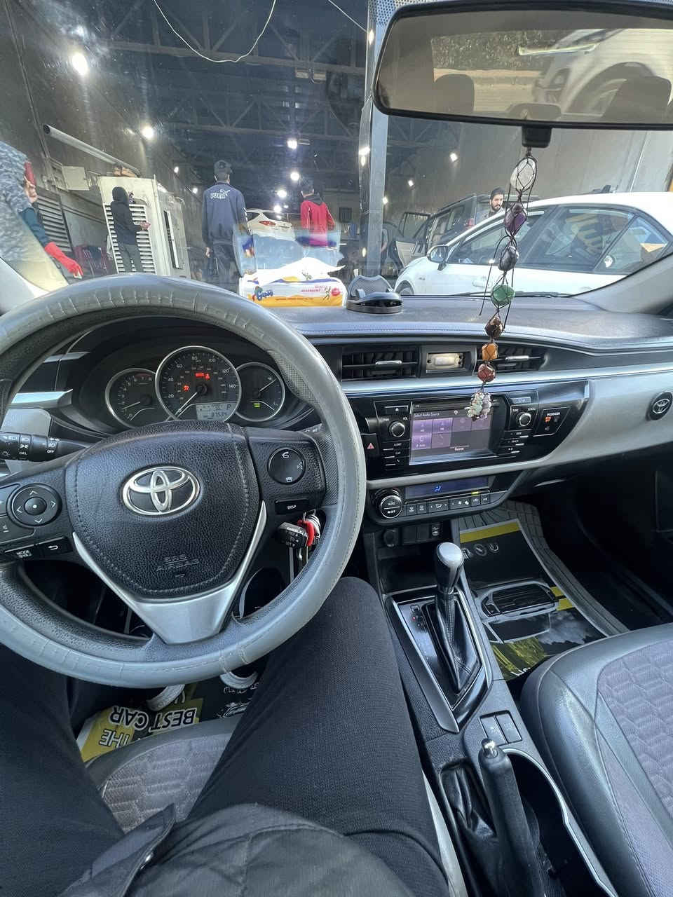 للبيع كورولا 2016 وارد أمريكي
السيارة بحالة جيدة ومكفولة من ناحية المحرك والجير.

🔹 الموديل: Toyota Corolla 2016

🔹 الوارد: أمريكي

🔹 اللون: رصاصي

🔹 الممشى: 88 ألف ميل

🔹 الضربة: باب خلفي جهة عكس السائق (الباب مبدل ومصلحة الدواخل)

السيارة مسمكرة و مصبوغة للجمالية

🔹 الرقم: بغداد

🔹 الموقع: حي البنوك

🔹 السعر: 10,500$ قابل للتفاوض البسيط

✨ المواصفات:

✅ تحكم بالمرايا كهربائي

✅ كروز كنترول (مثبت سرعة)

✅ شاشة + نظام صوتي ممتاز

✅ بلوتوث وAUX وUSB

✅ كاميرا خلفية

✅ تكييف قوي وبارد

✅ زجاج كهربائي

✅ سنتر لوك

✅ نظام ABS مانع انغلاق الفرامل

✅ سيارة اقتصادية جداً بالوقود

📞 للاستفسار الاتصال على الرقم:

***********
