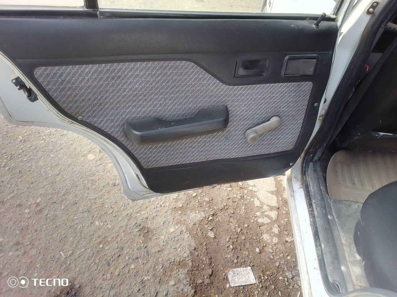 السلام عليكم
سيارة آوپـل كاديت موديل 91 للبيع
سيارة جديدة طخم جديد تايرات جديدة داخل جديد
سنوية الى 2029
شىرط الوكالة والتحويل 
مامسجل ع كوبون 
السعر 32 وبي مجال للطيبين 
***********
العنوان/ موصل الجديدة
