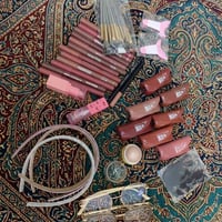 كوزمتك • ملابس • اكسسورات