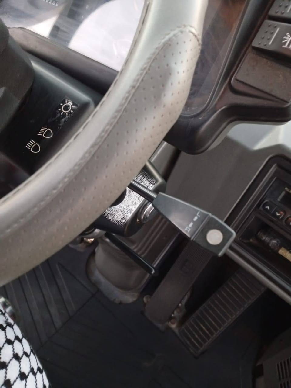 شفل كاوتسكي للبيع حجم 80 بصره عنوان الزبير كهربائي حديث مكفول من كل شيء ***********
