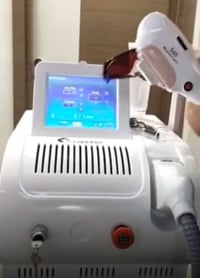 جهاز ليزر ثلجي • ازالة شعر • مستعمل نظيف