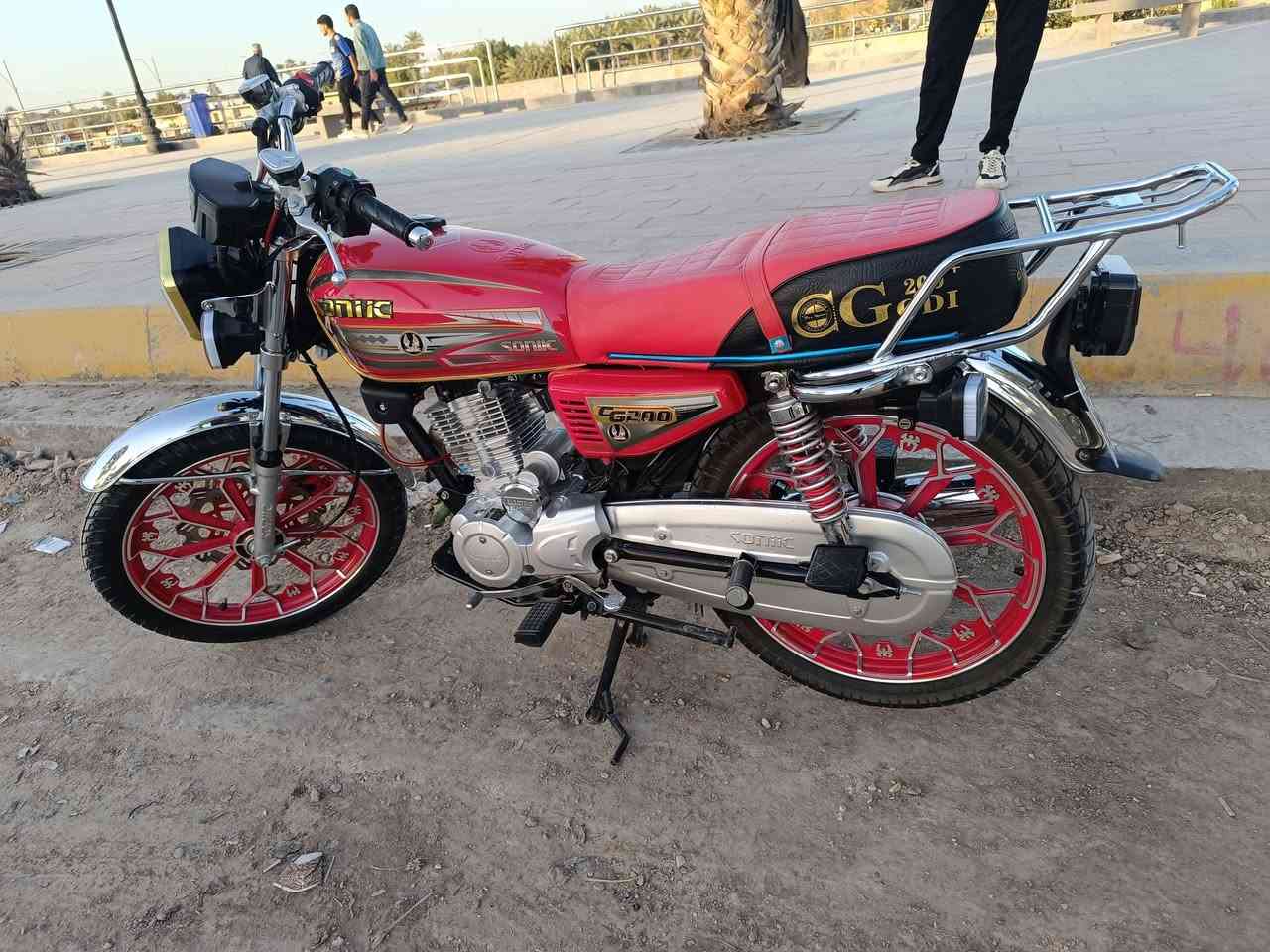 السلام عليكم دراجه رقم وسنويه سونك عنكبوت 5كير مديل26 محرك 200بلص بعده بسم الوكيل ***********
