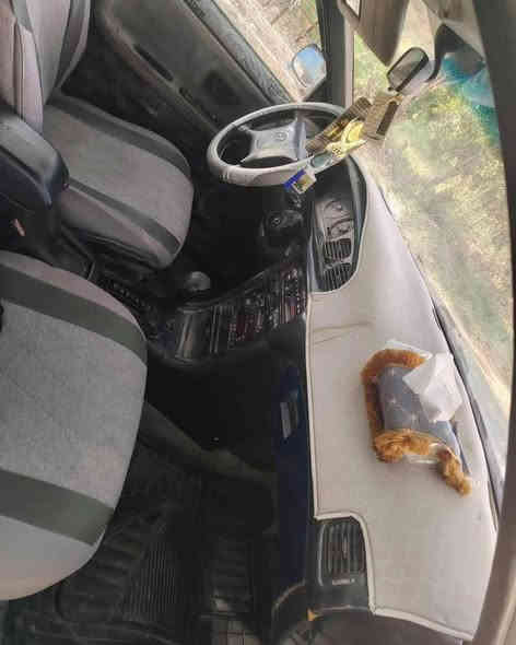 سلام عليكم للبيع سوناته تو موديل ٩٥ سياره سنويه مجدد لسنه ٢٧ بسمي شرط التحويل والغرامات صبغ عام للجماليه بشرط قماره بلاديه محرك بلادي كير اوتو سياره جاهزه مابيه اي نقص سعرها ٤٧ وبيها مجال   اي استفسار اتصل *********** مكاني بغدادي الجديده
