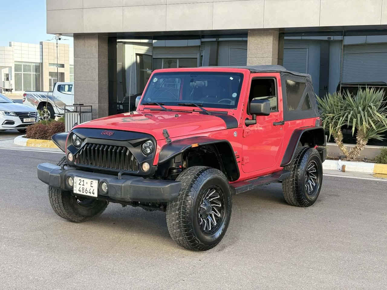 جیب رنکلر ٢٠١٣  3.6 کلین فول عادي
***********
