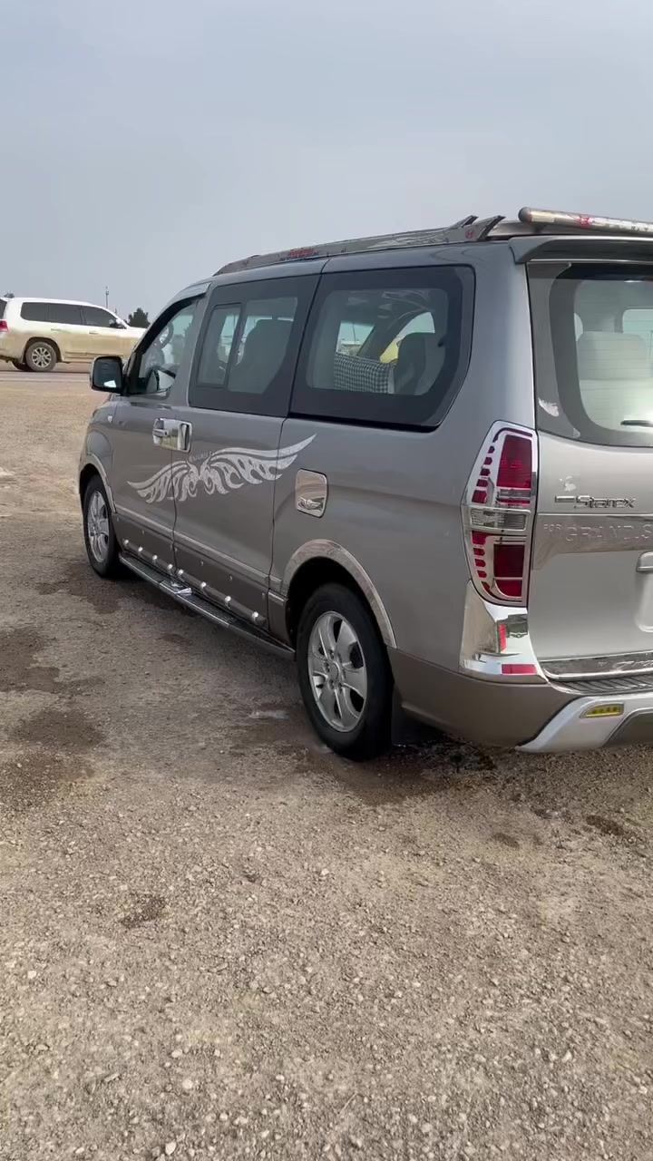 سلام عليكم ستاركس للبيع موديل2021 بيها بس جاملغ سياره جاهزا من كلشي سياره كلش جديده ونضيفه رقم بابل دوشمه جديده ونضيفه سياره خير من الله انتصل عل رقم ***********
