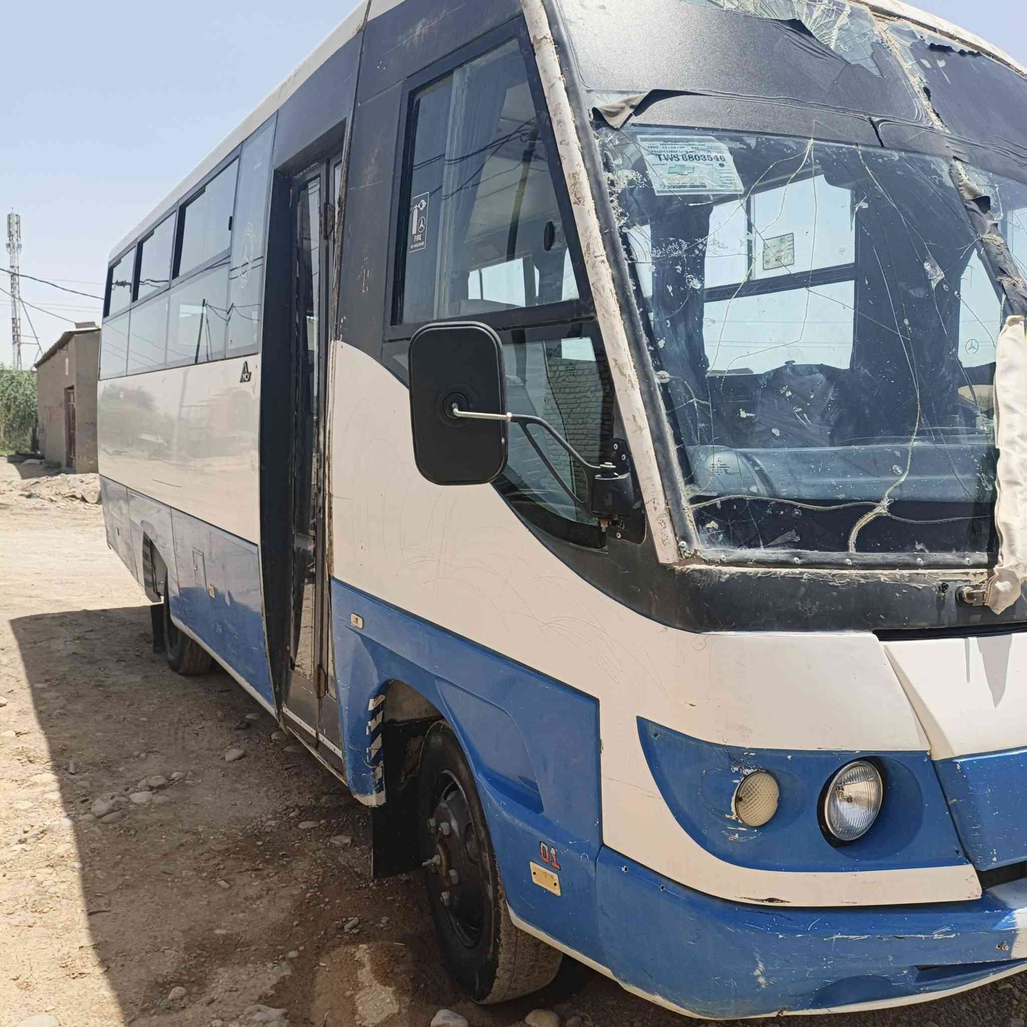 سلام عليكم باديه للبيع بدون جاهزه سياره تايراته كله جوبلس السعر 3500 مكان ذي قار الفجر للستفسار اتصل ***********
