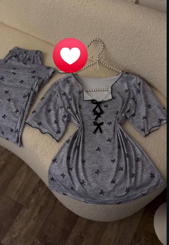 موديلات صيفية انيقه توصيل 5 جميع المحافظات 
اي قطعه داخل المنشور ب ٨ الف


**إذا كنت صاحب هذا الإعلان وتريد حذفه لأي سبب، رجاءا أرسل رسالة إلى الدعم الفني**