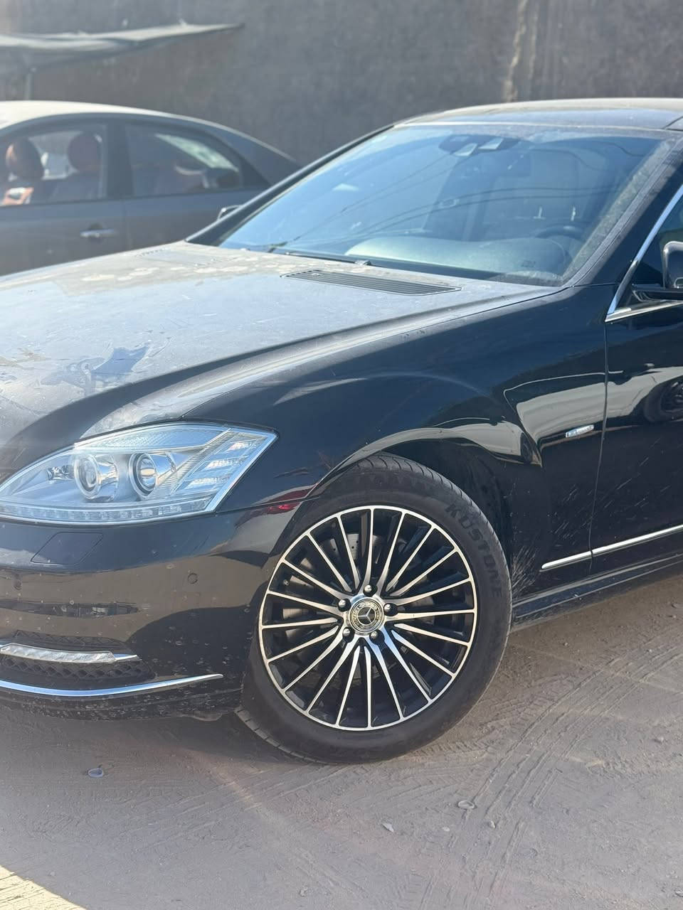 اس كلاس 2011 350 s  6. سلندر خليجيه كفاله عامه جديده السياره ماشيه 96 فول مواصفات  ***********
