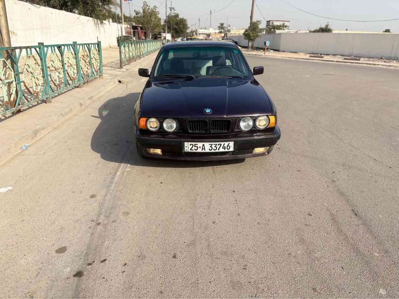 السلام عليكم BMWاله البيع موديل 1995السياره المكينه 6 سلندر 525 السياره وارد كوري السياره المكينه والكير خير من الله تخم تاير جديد كير عادي رقم السياره كركوك الدولي السياره لون مميز 💜السياره فتحه سقف الكهربائيات الكل شغاله عنوان السياره بغداد الشعله لاتصال على الرقم ………….. ‭0780 076 6254‬ Colombo, Sri Lanka
