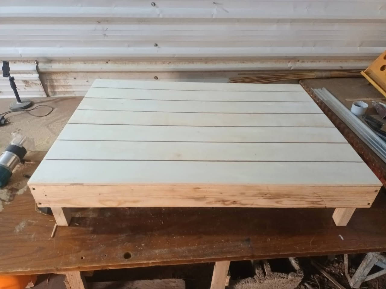 يمكن يسمونها طبلاية رمضانية للافطار،ارتفاع عن الارض ٢٠ سم.
العمل حسب القياس.
بقية التفاصيل خاص لطفاً.

العنوان: الحسينية، مسقط،خلف روضة الزهور


**إذا كنت صاحب هذا الإعلان وتريد حذفه لأي سبب، رجاءا أرسل رسالة إلى الدعم الفني**