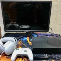 اكس بوكس سيريس S • ١تيرا • منفذ USB مكسور